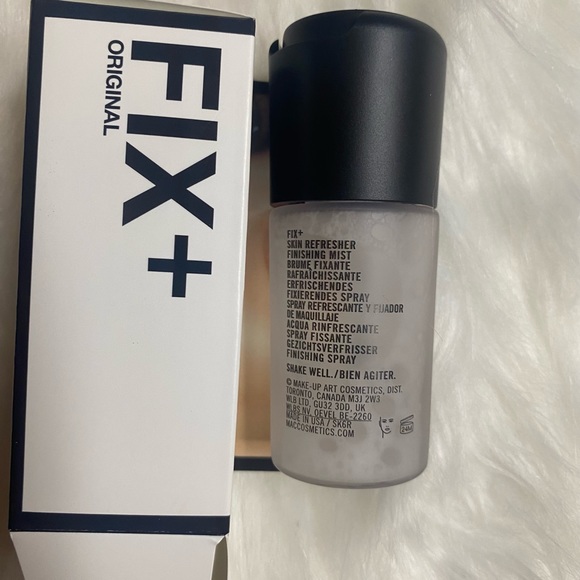 Mini MAC Prep + Prime Fix+ Primer and Setting Spray - Picture 2 of 3